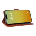 iPhone 15 Pro Max Flip Cover m. Kortholder – Brun stående